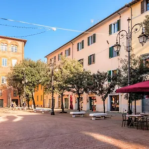 Hostly - La Pera - 2 Bedrooms, Full Center Pisa