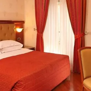 3* Ξενοδοχείο Serena Srl