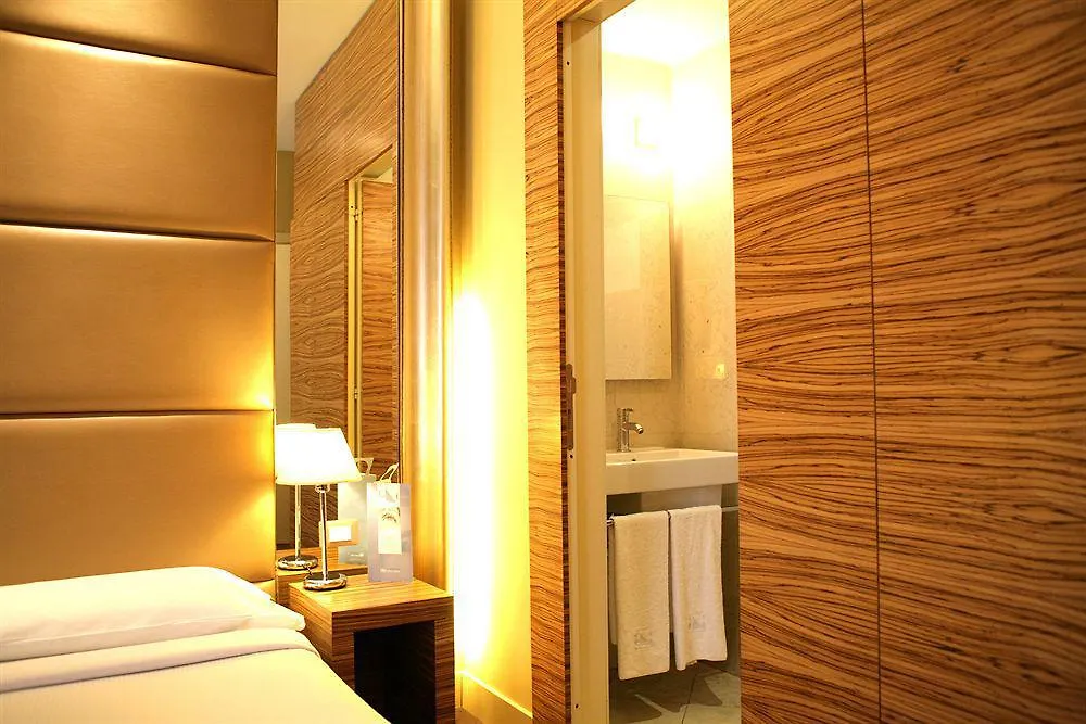 Hotel Saint John Rome